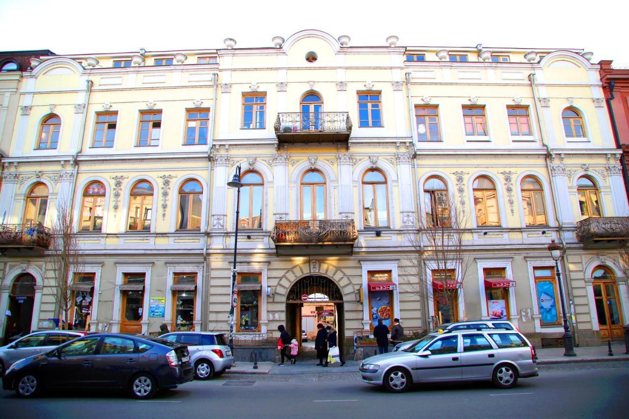 Family Apartments Tiflis Exterior foto